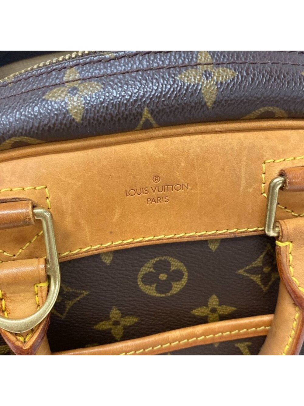 Louis Vuitton Handbag Monogram Trou Ville - Picture 15 of 15